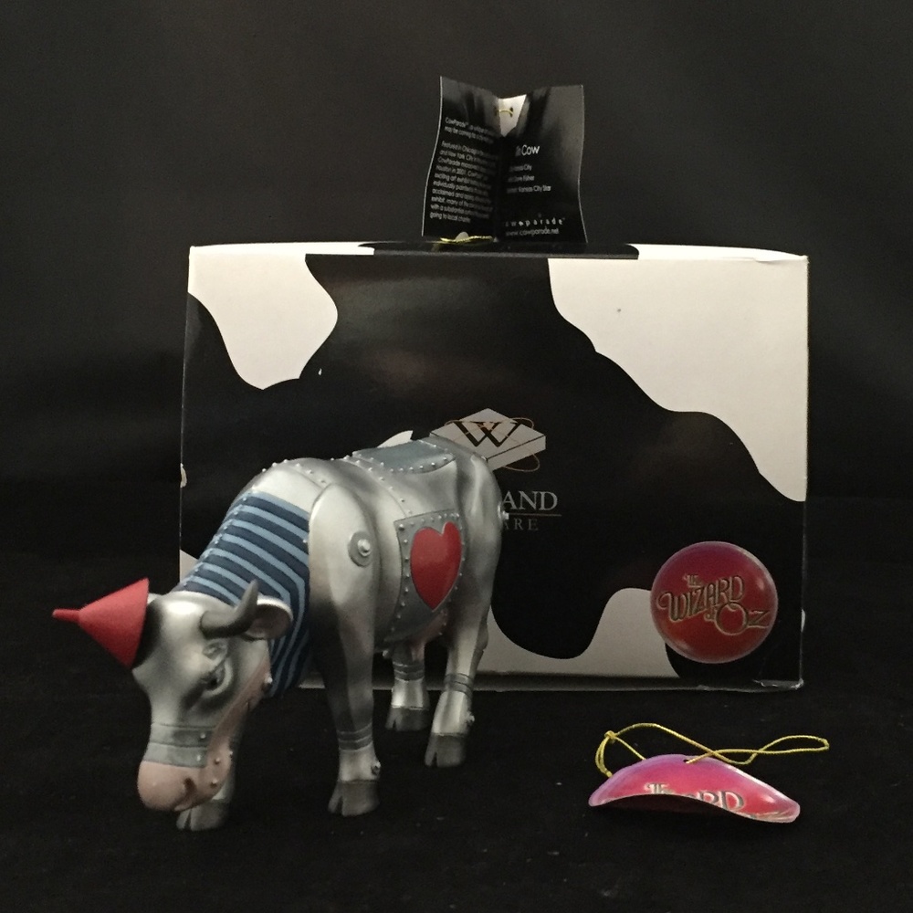 Cow Parade Wizard of Oz “Tin Cow” #7242 NIB